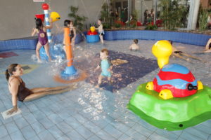 Centre-aquatique-des-Portes-de-l-Essonne-Le-bassin-pour-les-enfants-2